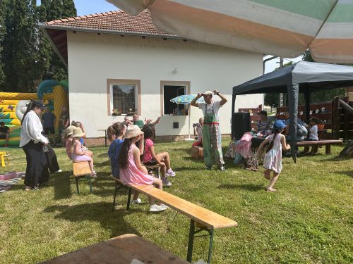 Simonfa 2026.05.31. Ribizli bohóc 4300.